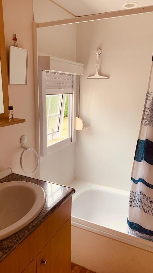 Petite Maison Dans La Prairie Cabanac-et-Villagrains المظهر الخارجي الصورة